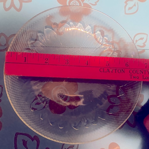 🌻PASARI🌻 5-PC SET VTG CLEAR GLASS SUNFLOWER INDONESIAN SALAD DECRETIVE PLATES - Picture 9 of 10